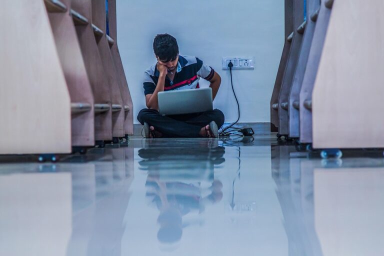Universitas Malaysia: Sejarah, Prestasi, dan Program Studi Unggulan